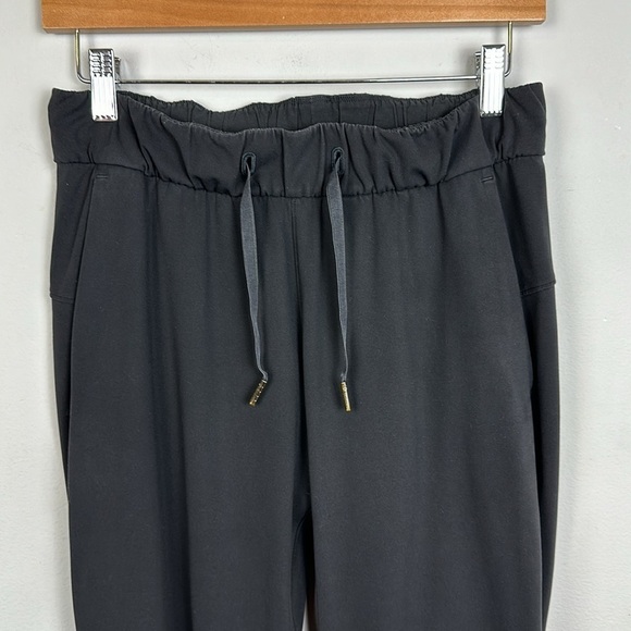 Lululemon On The Fly Pant *28" Black Sz 4 - Picture 7 of 14